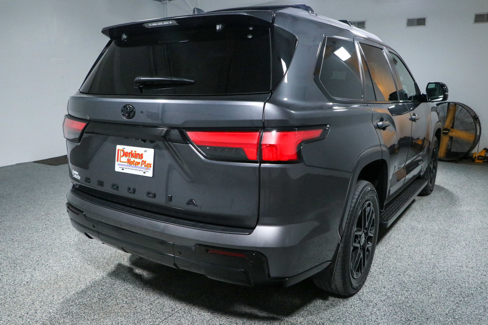 Used 2024 Toyota Sequoia Limited w/ Nightshade Package AWD/4WD image 7