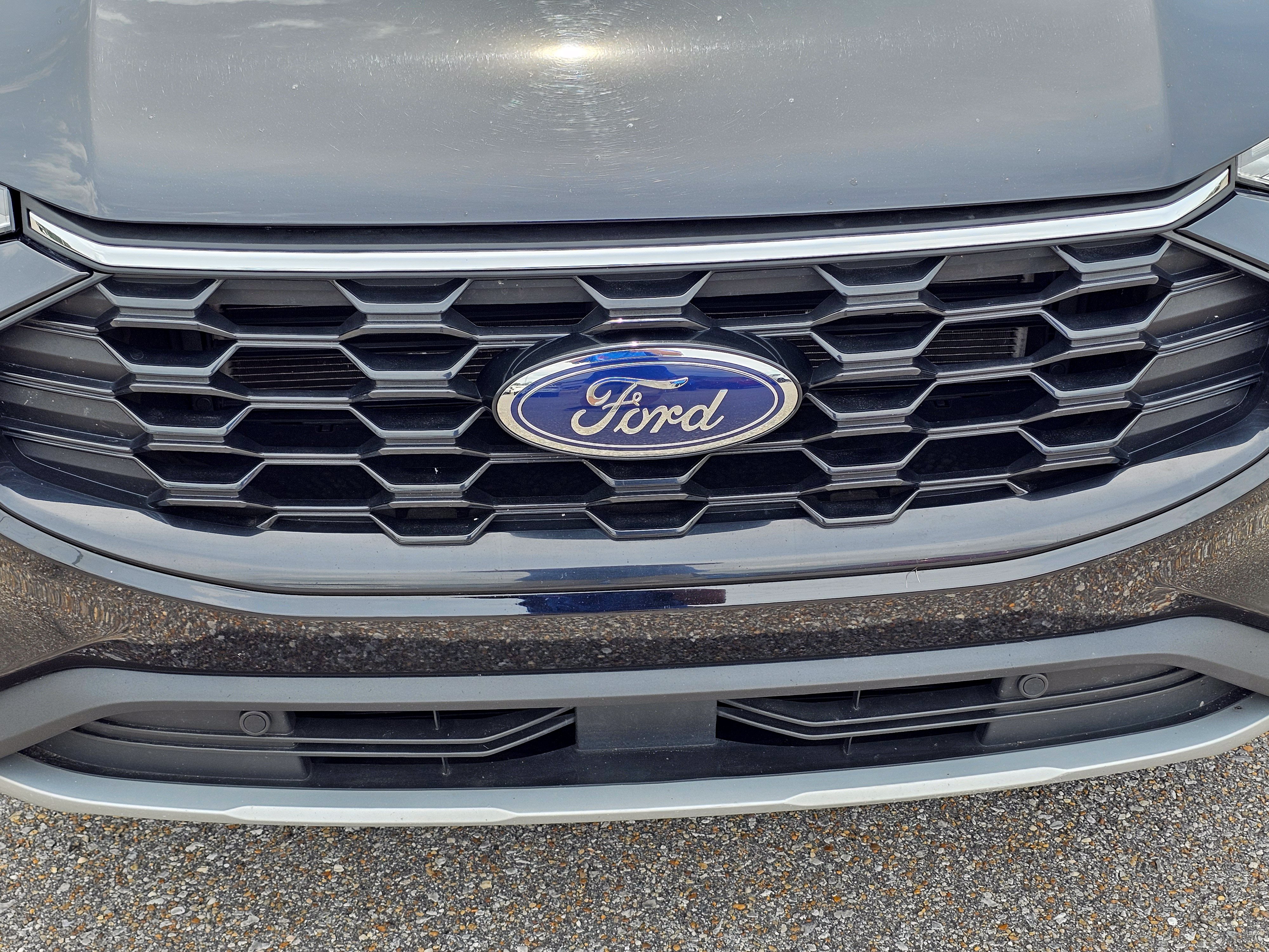 Used 2025 Ford Escape ST-Line FWD image 3