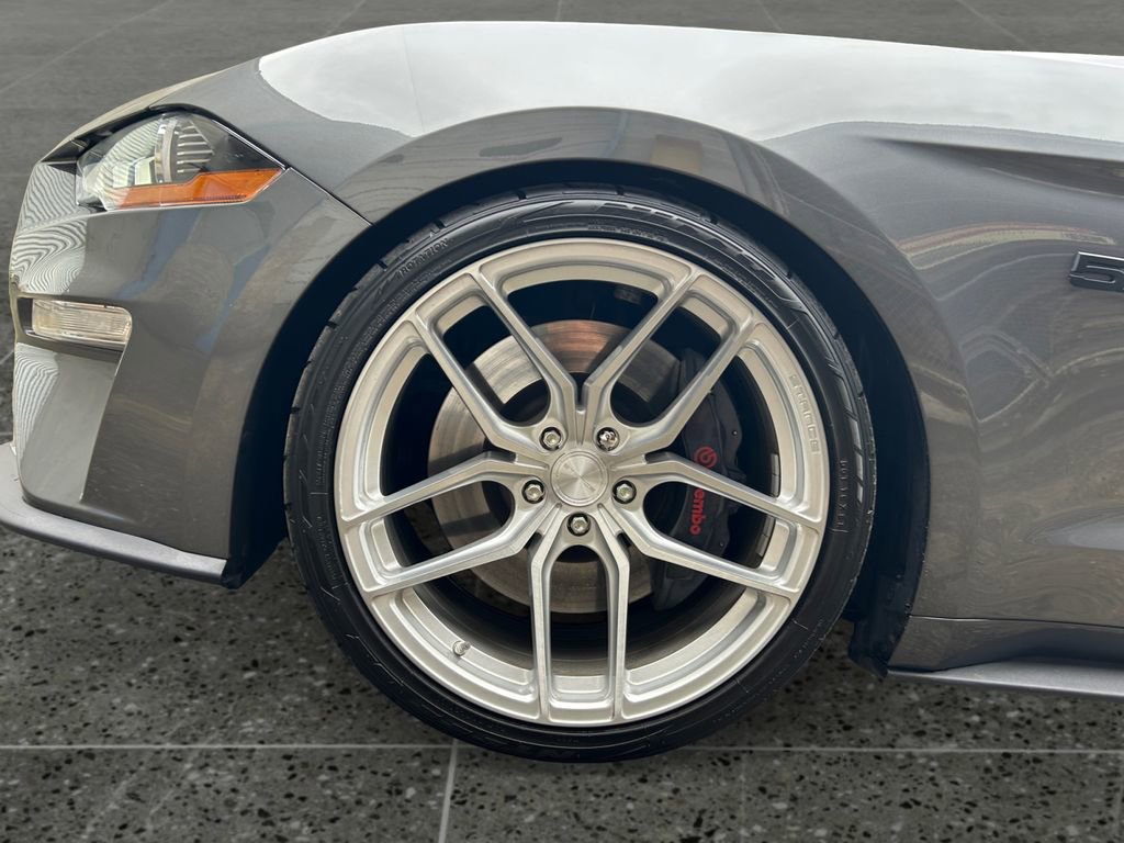Used 2021 Ford Mustang GT Premium w/ GT Performance Package RWD image 4