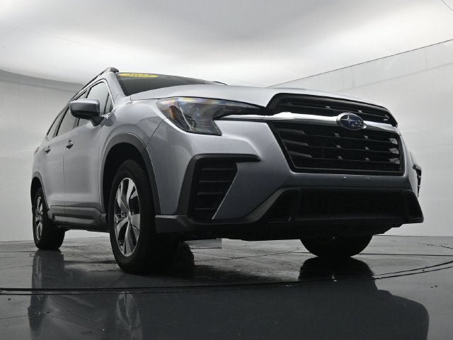 Used 2025 Subaru Ascent Premium AWD/4WD image 32