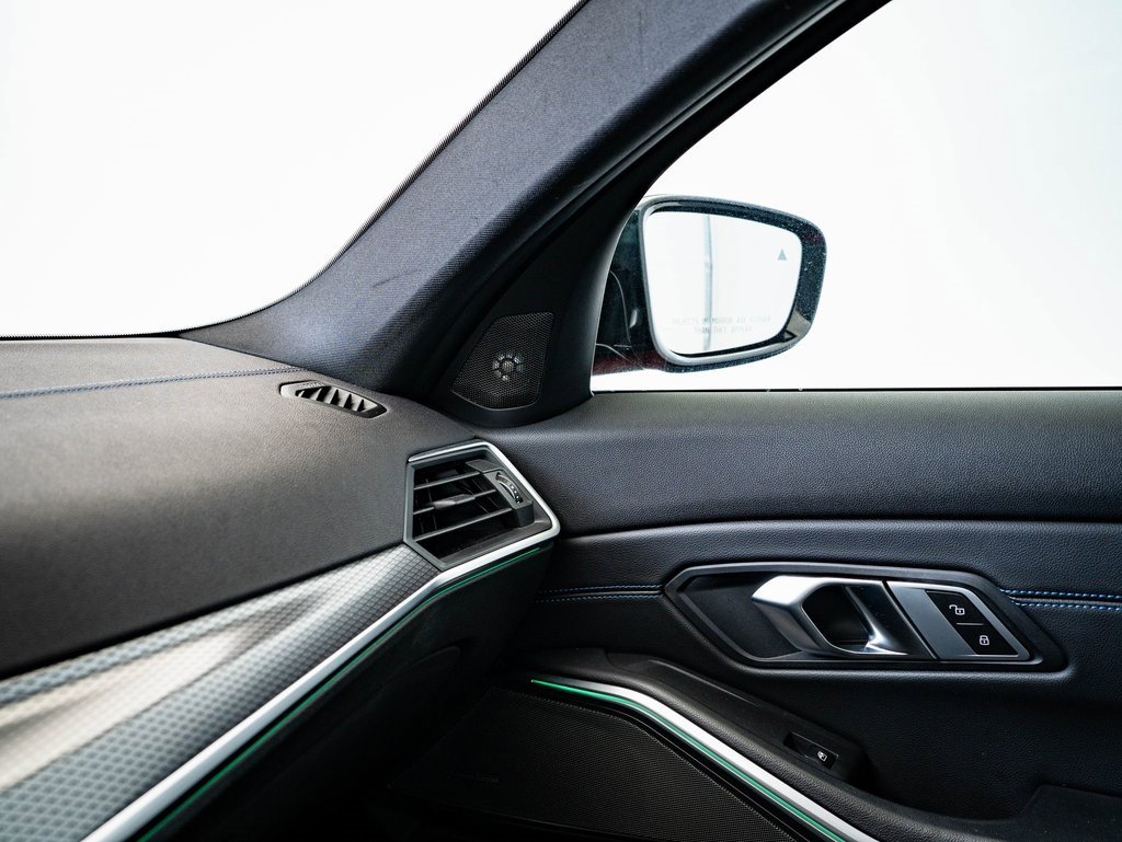 Used 2023 BMW M340i image 31