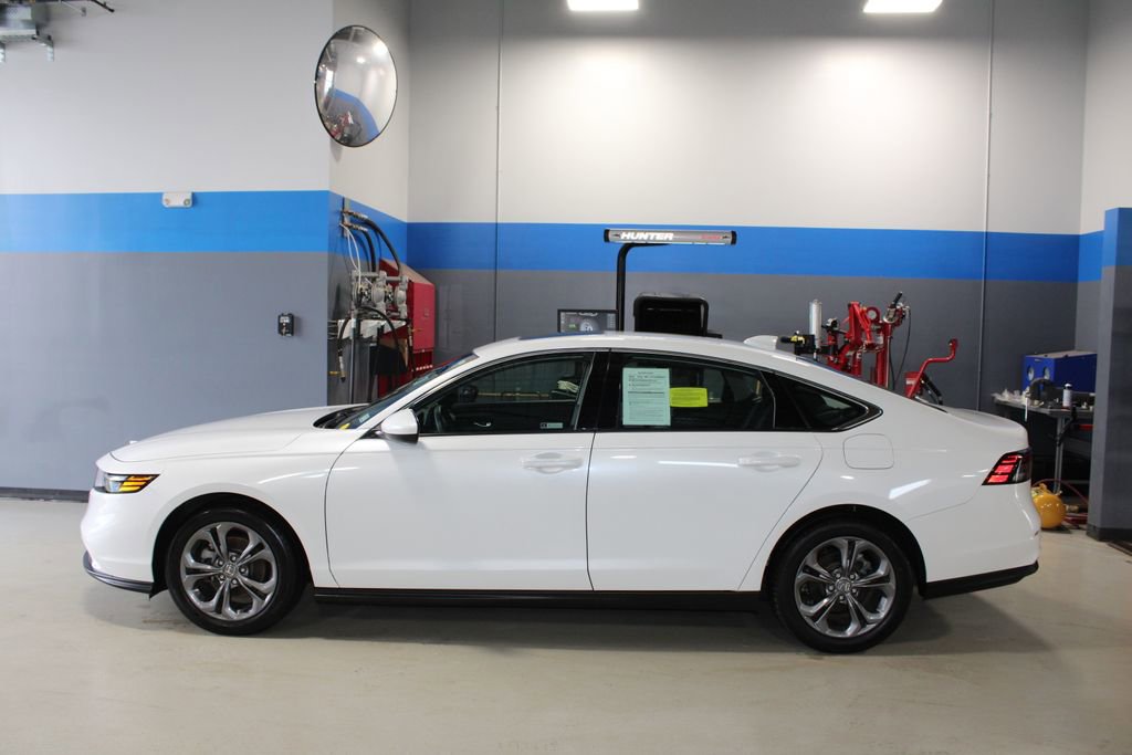 Certified 2024 Honda Accord EX image 13
