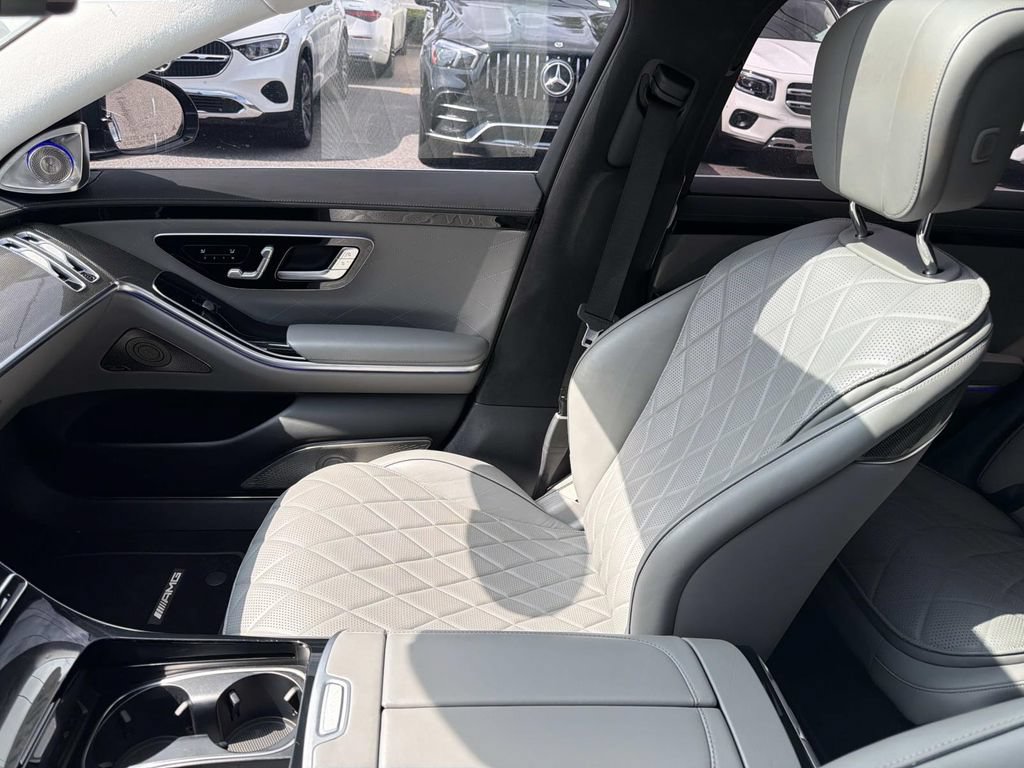 Used 2021 Mercedes-Benz S 580 4MATIC Sedan image 16
