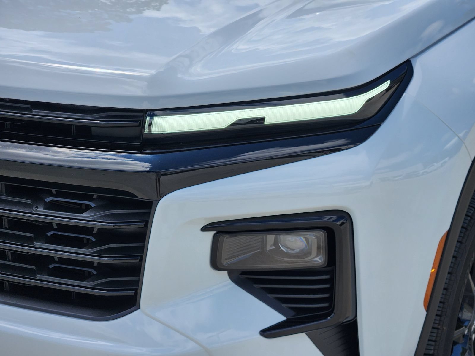 New 2026 Chevrolet Traverse LT w/ Midnight/Sport Edition FWD image 9