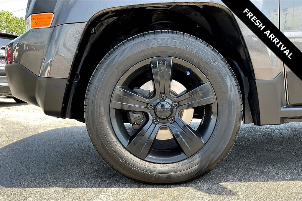 Used 2016 Jeep Patriot Sport w/ Power Value Group image 30
