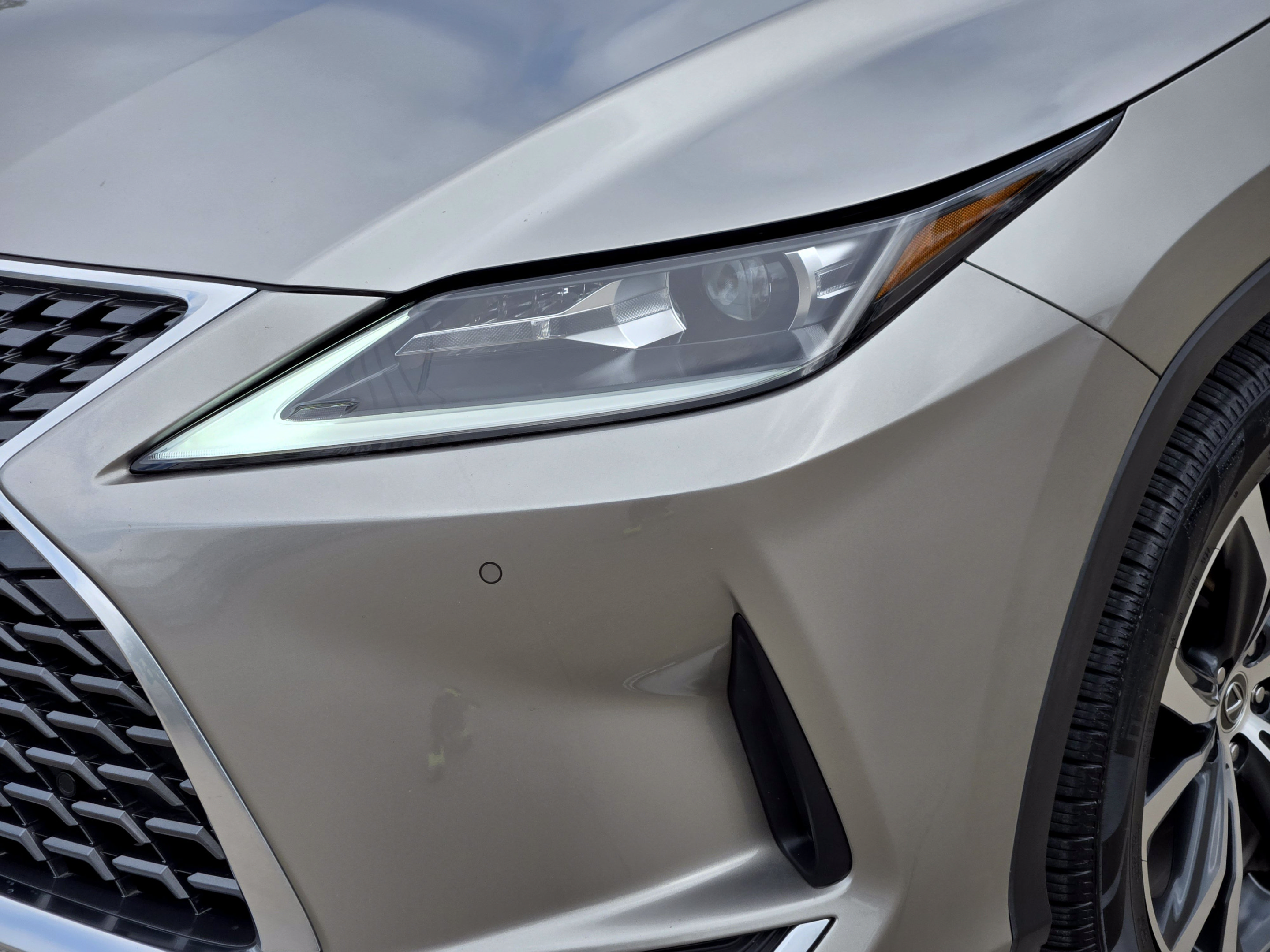 Used 2022 Lexus RX 450h AWD w/ Premium Package image 36