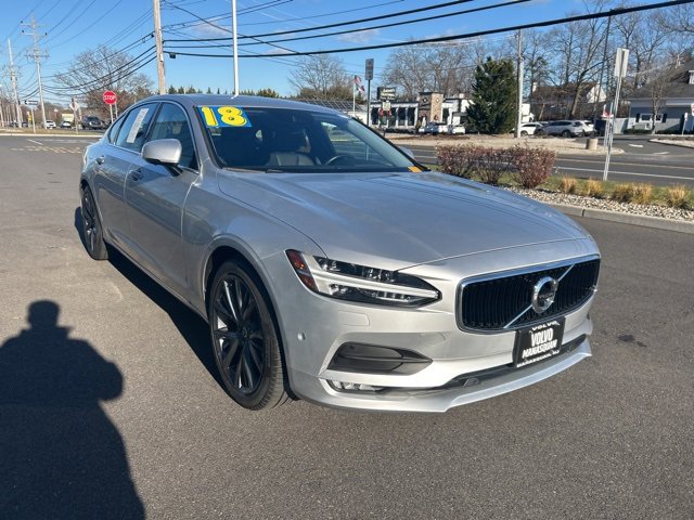 Used 2018 Volvo S90 T5 Momentum w/ Convenience Package image 6