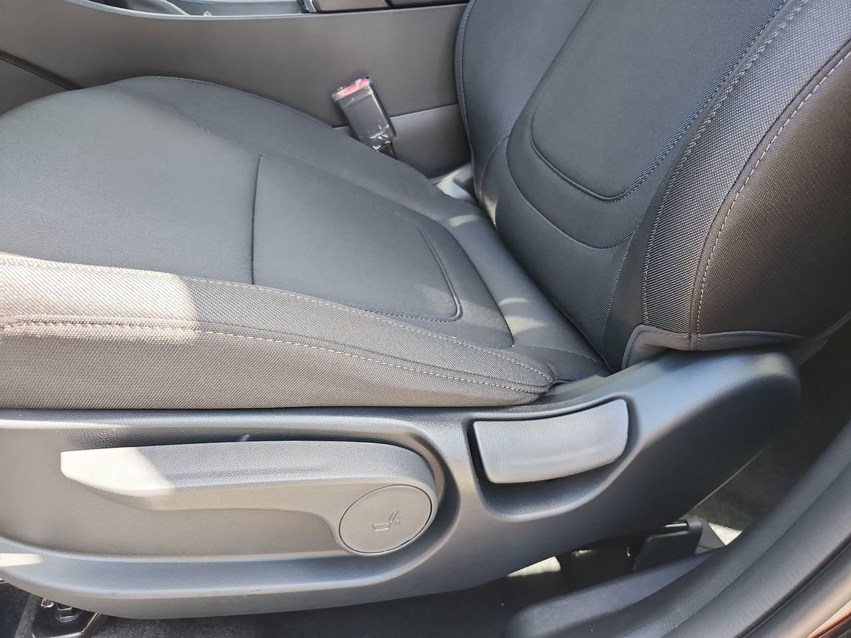Certified 2026 Hyundai Tucson SE FWD image 14