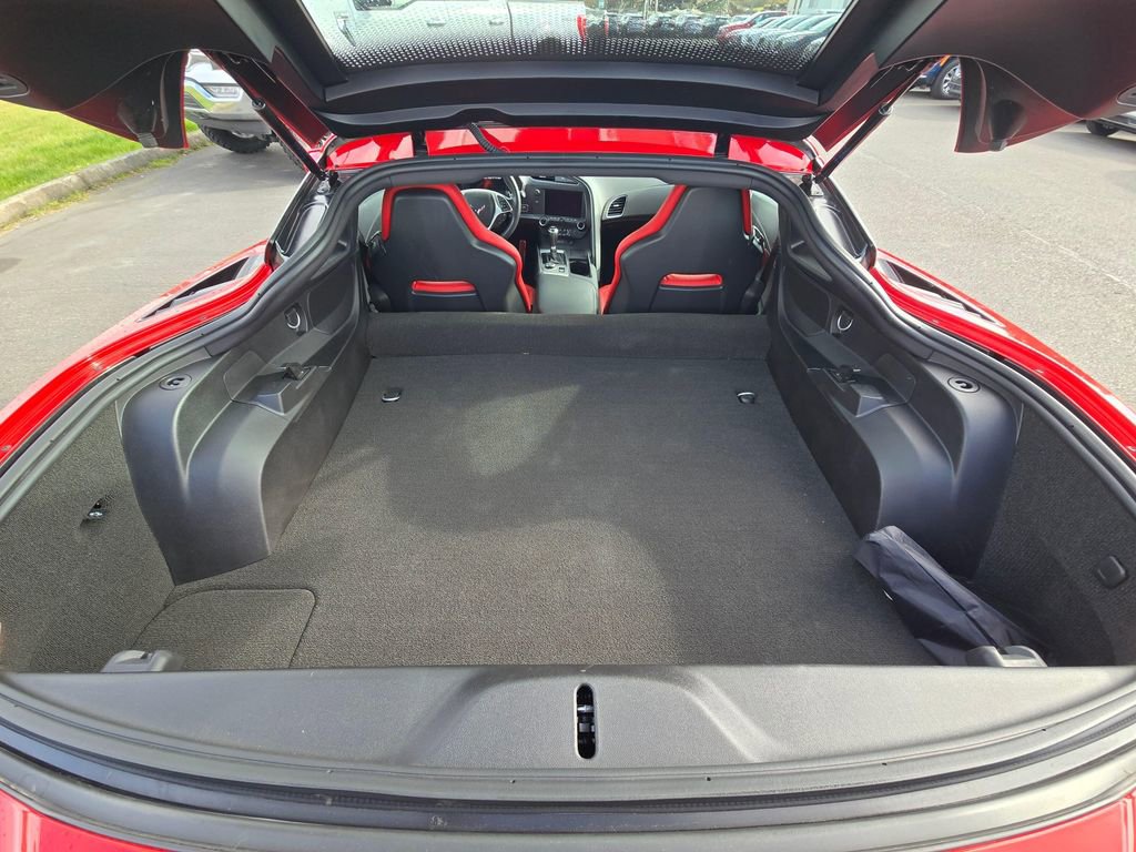 Used 2015 Chevrolet Corvette Stingray Coupe image 14