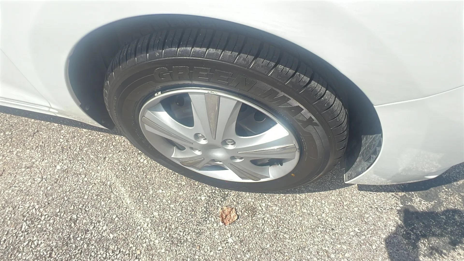 Used 2018 Hyundai Accent SE FWD image 28