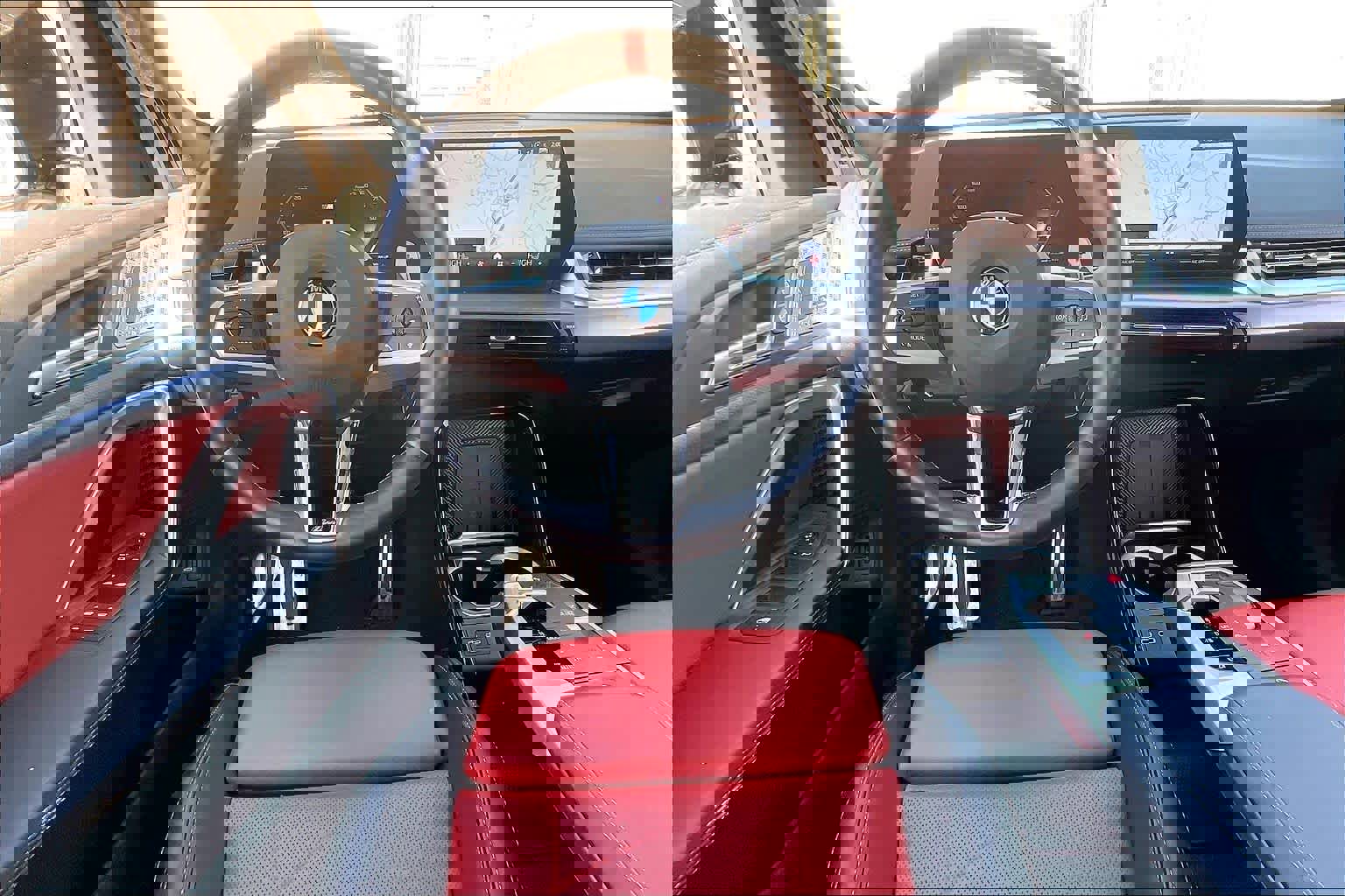 Used 2025 BMW X1 M35i w/ Shadowloine Package image 5