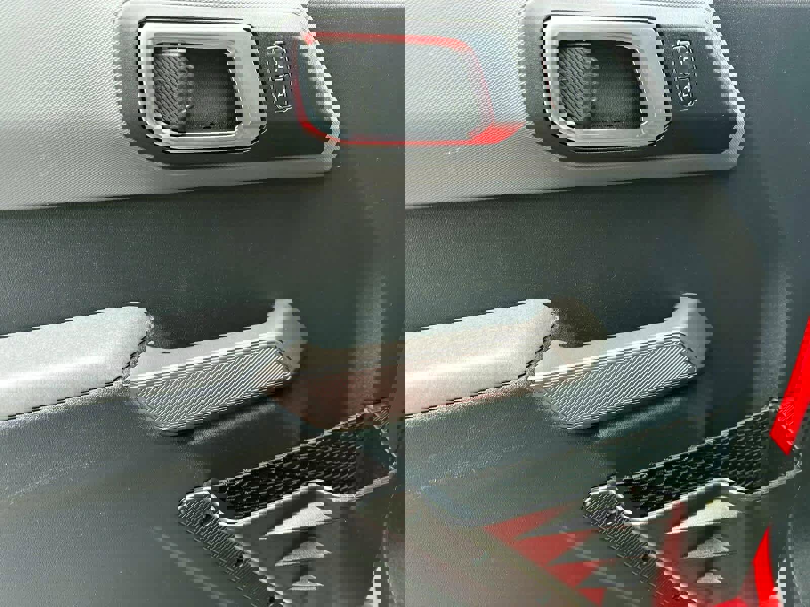 Used 2022 Ford Bronco Black Diamond image 15