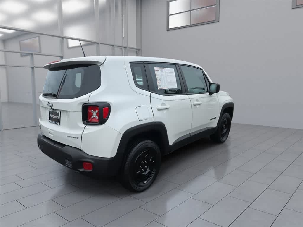 Used 2022 Jeep Renegade Sport AWD/4WD image 9