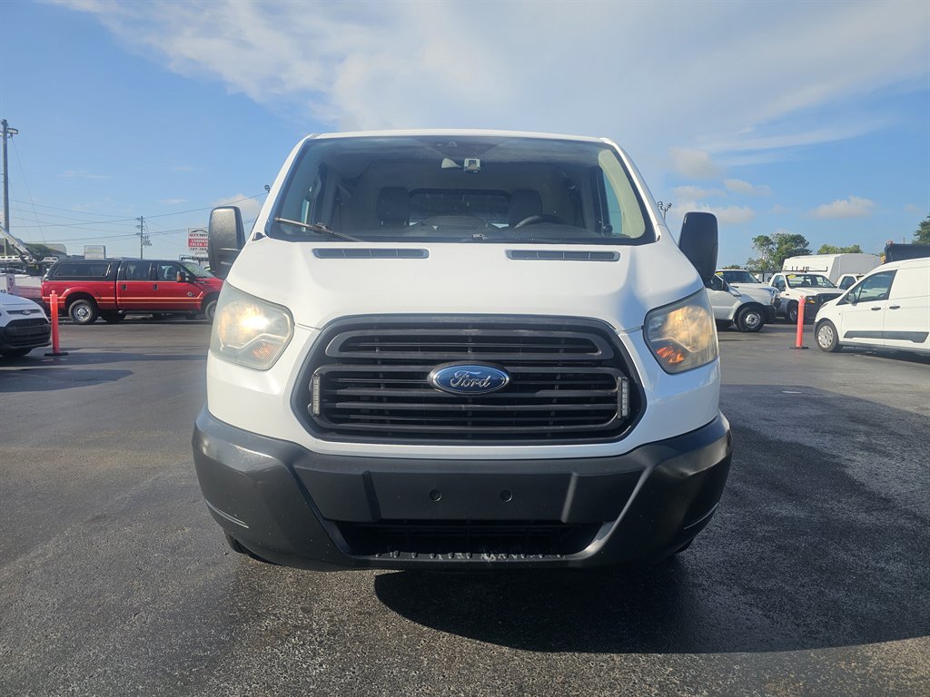 Used 2016 Ford Transit 250 130 Low Roof RWD image 2