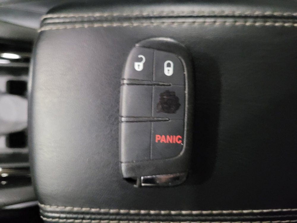 Used 2022 Jeep Compass Latitude FWD image 32