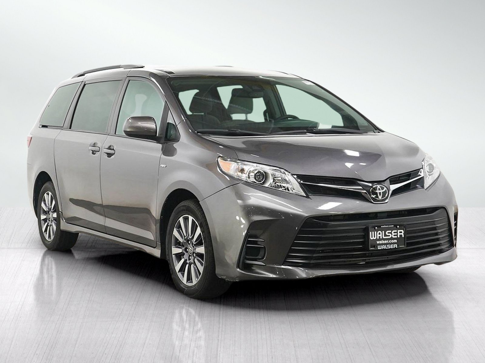Used 2020 Toyota Sienna LE AWD/4WD image 7