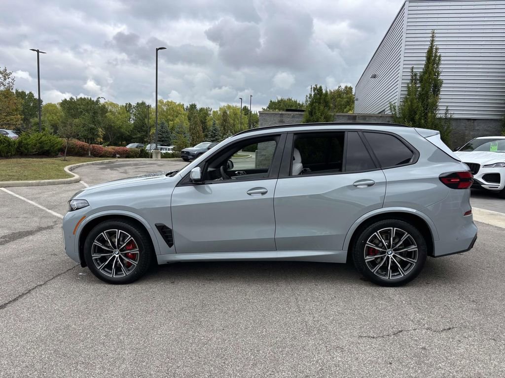 New 2026 BMW X5 xDrive40i w/ M Sport Package image 4