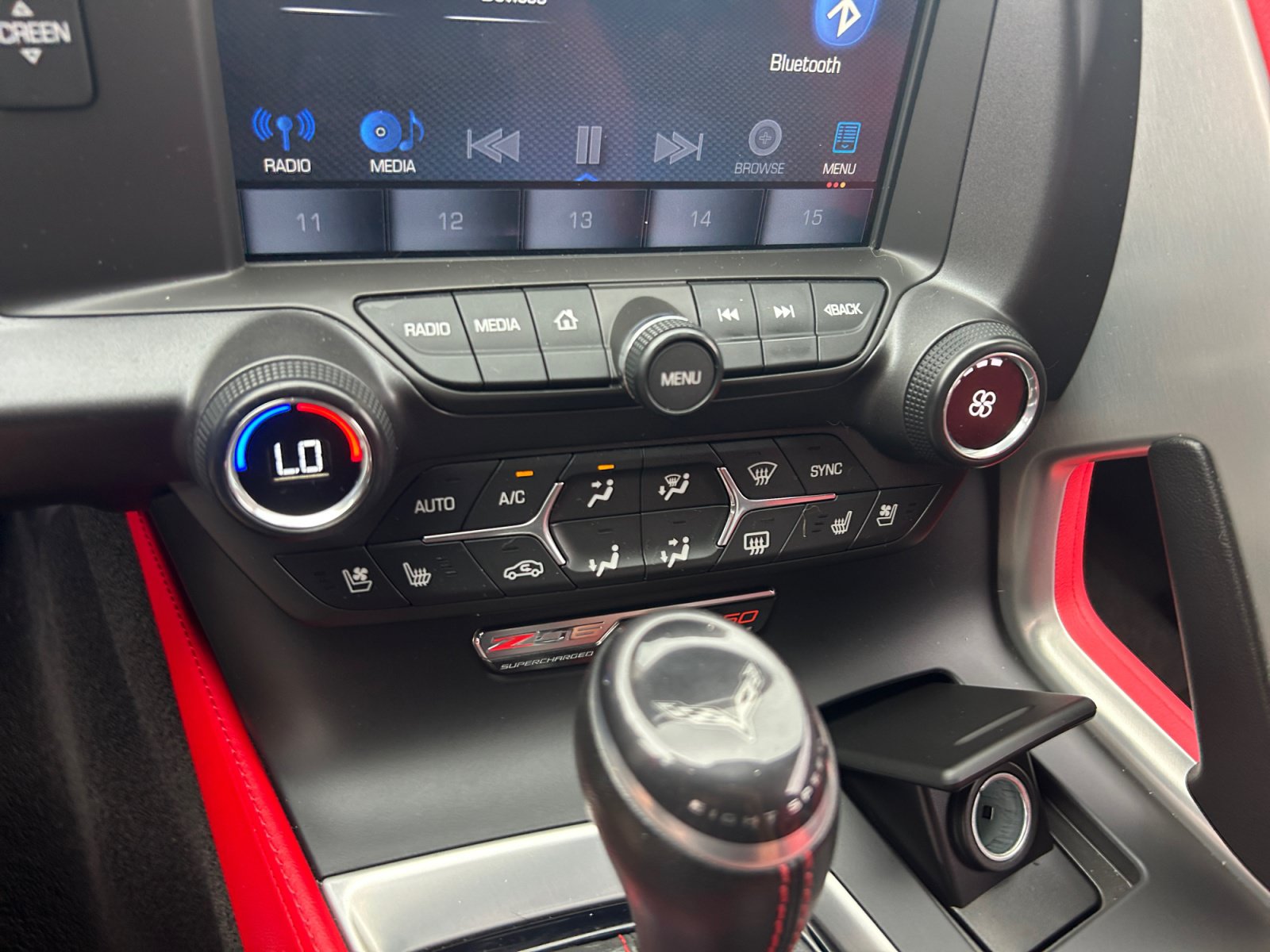 Used 2018 Chevrolet Corvette Z06 RWD image 12