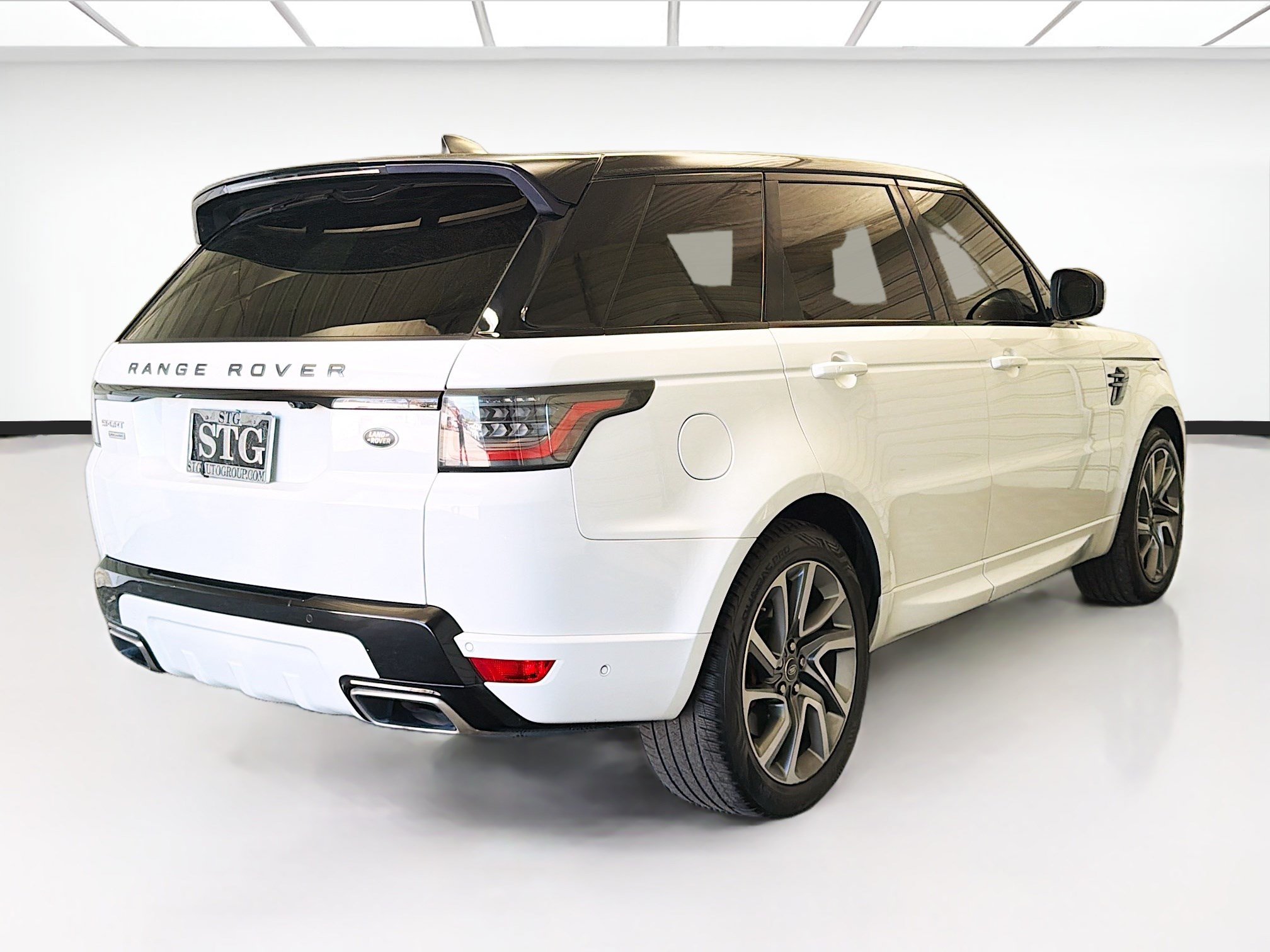 Used 2019 Land Rover Range Rover Sport Supercharged AWD/4WD image 4