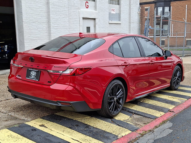 Used 2026 Toyota Camry SE w/ Convenience Package FWD image 6