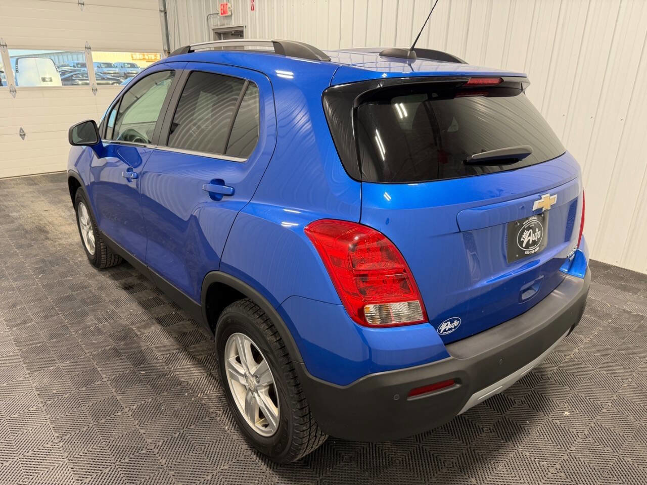 Used 2016 Chevrolet Trax LT w/ LT Convenience Package image 7