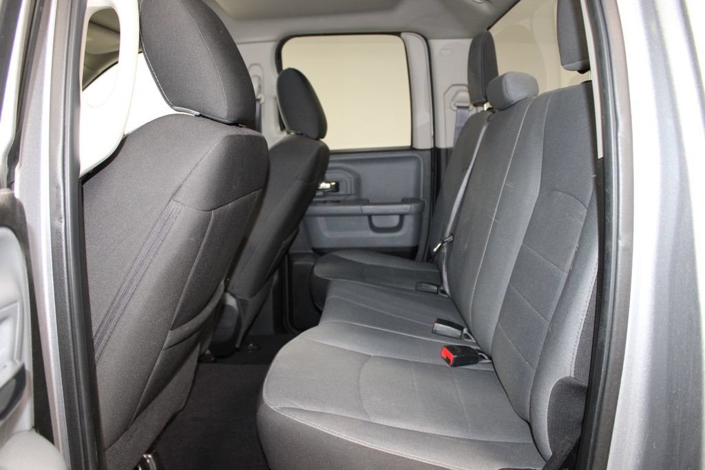 Used 2024 RAM 1500 Classic SLT AWD/4WD image 22