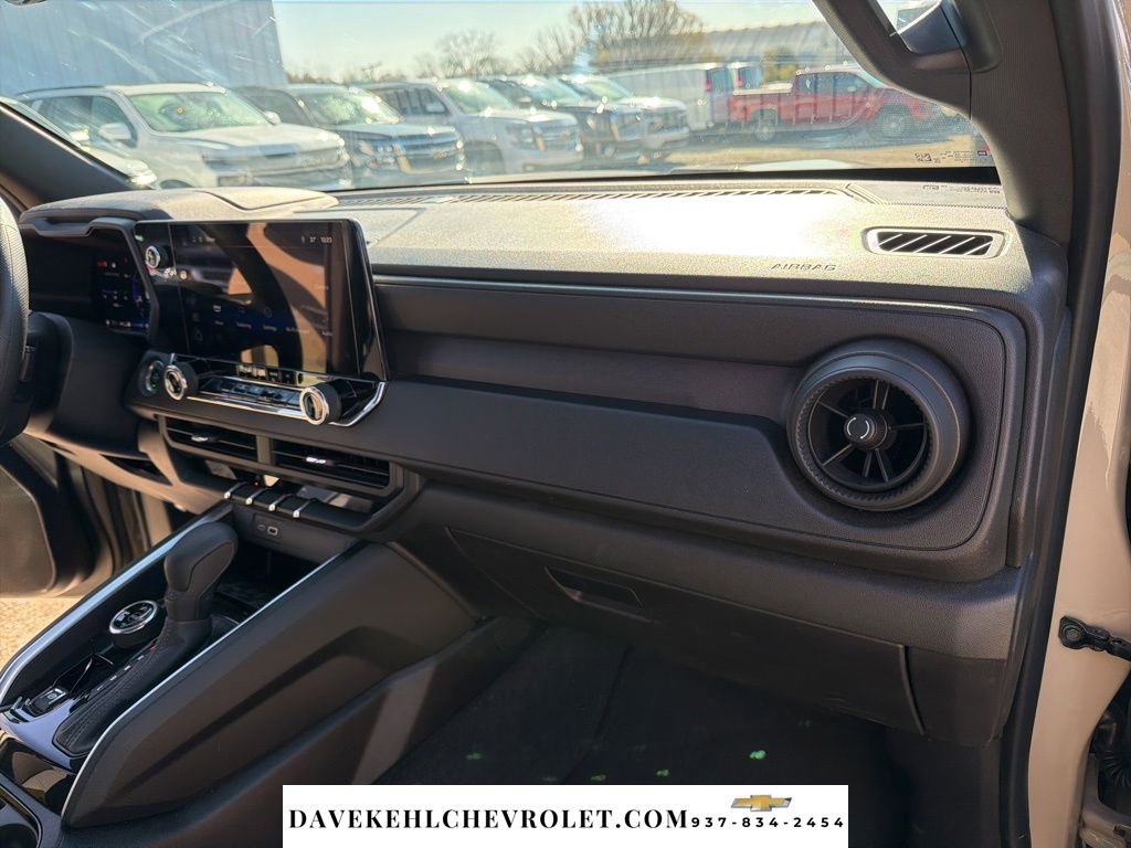 Used 2024 Chevrolet Colorado Trail Boss w/ Technology Package image 19