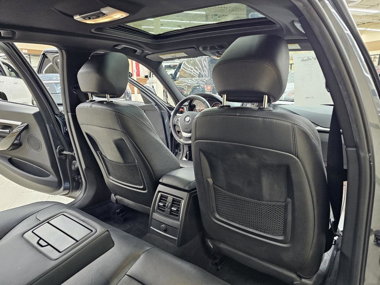 Used 2016 BMW 328i Sedan image 23