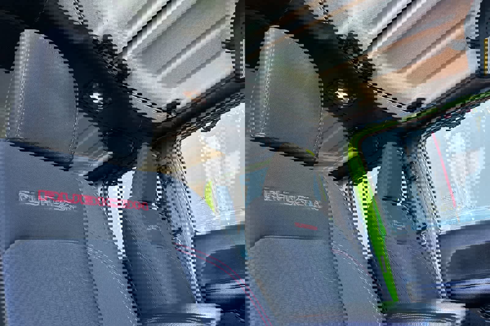 Used 2018 Jeep Wrangler Unlimited Rubicon image 18