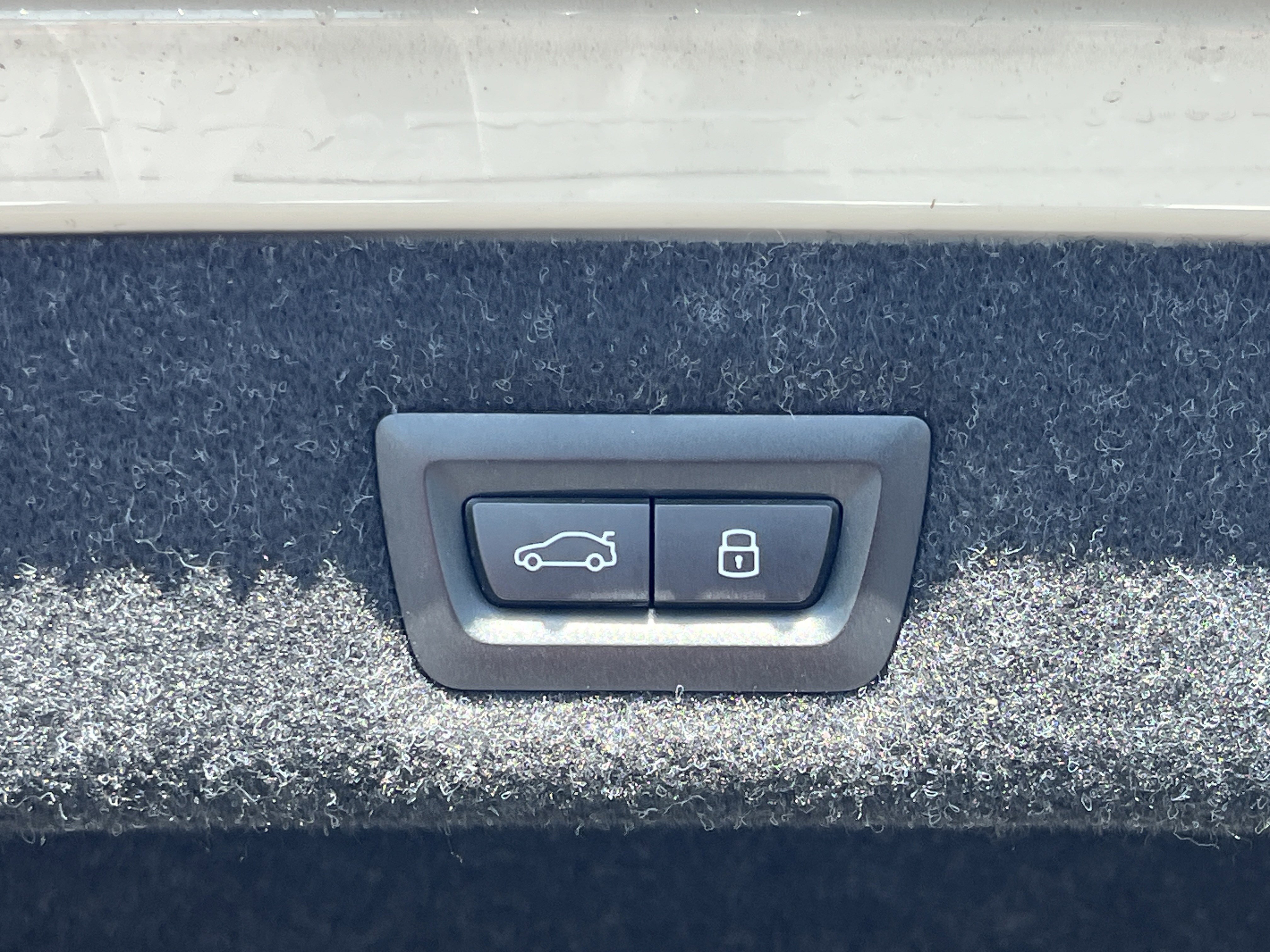 Used 2023 BMW M550i xDrive w/ Executive Package AWD/4WD image 29