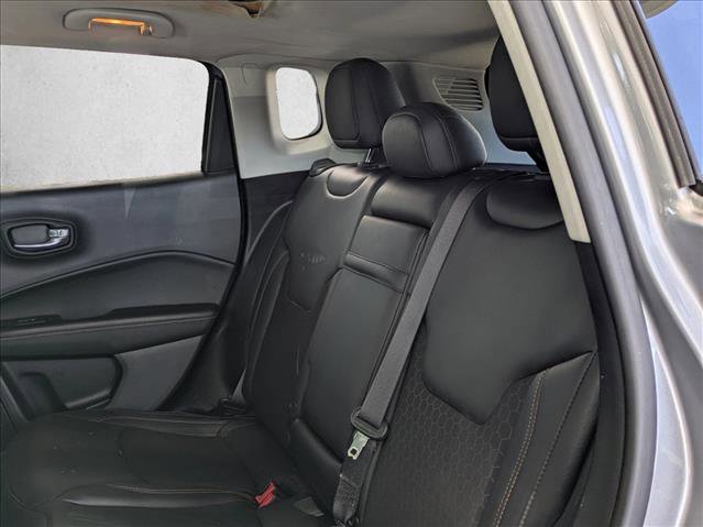 Used 2018 Jeep Compass Latitude w/ Popular Equipment Group FWD image 23
