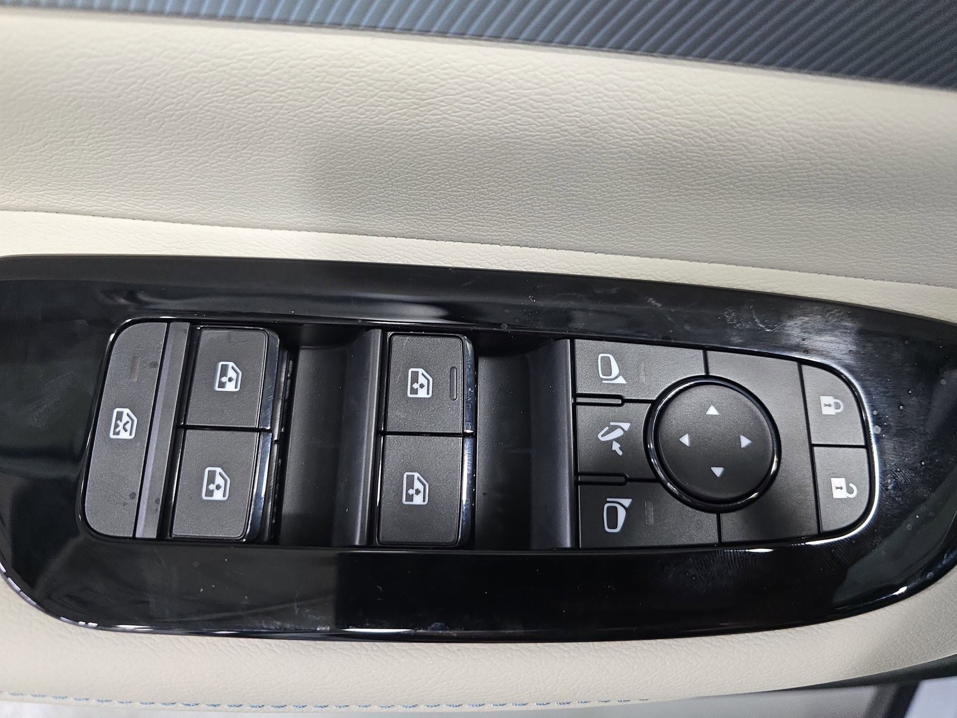 New 2026 Nissan Murano Platinum w/ Cargo Package image 27