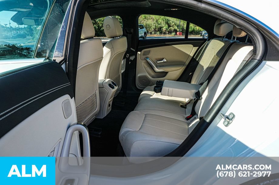 Used 2025 Mercedes-Benz CLA 250 w/ Exclusive Package image 20