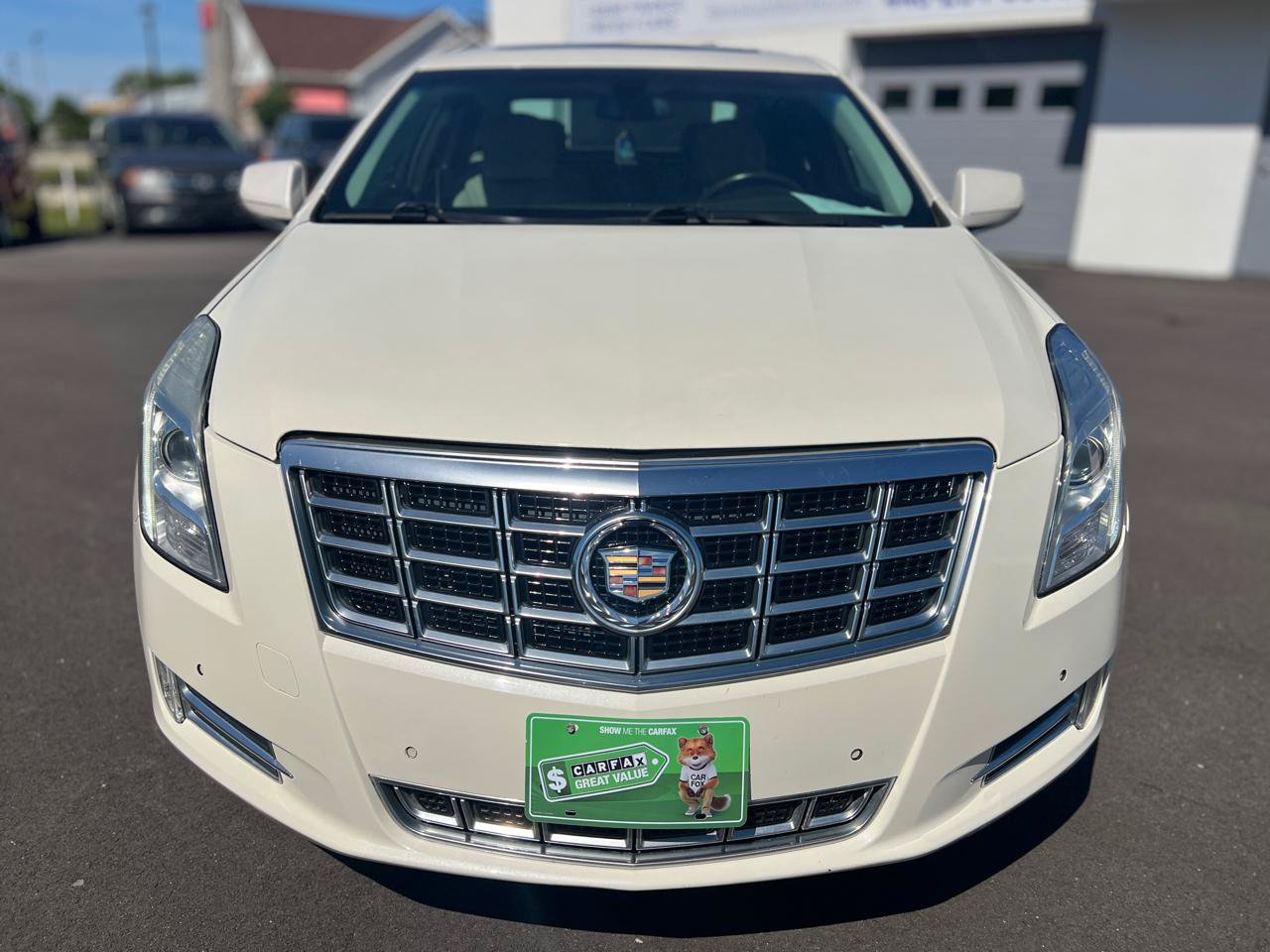 Used 2014 Cadillac XTS Luxury AWD/4WD image 3