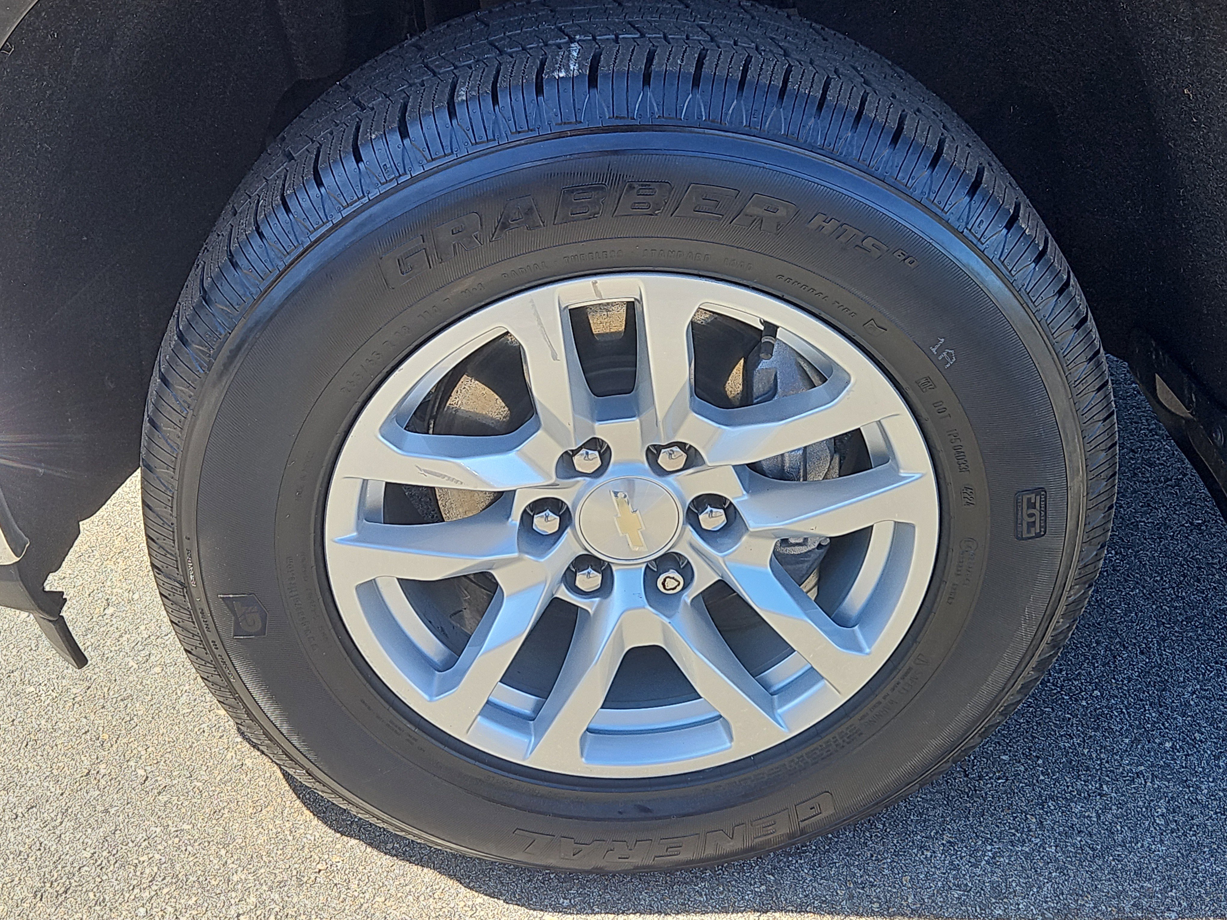 Used 2021 Chevrolet Silverado 1500 LT w/ Z71 Off-Road Package image 4