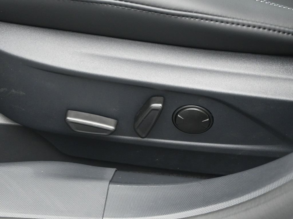 New 2026 Ford Mustang Mach-E Select image 9