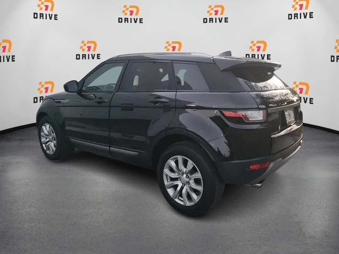 Used 2017 Land Rover Range Rover Evoque SE AWD/4WD image 7