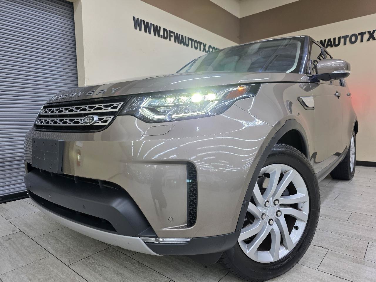 Used 2017 Land Rover Discovery HSE