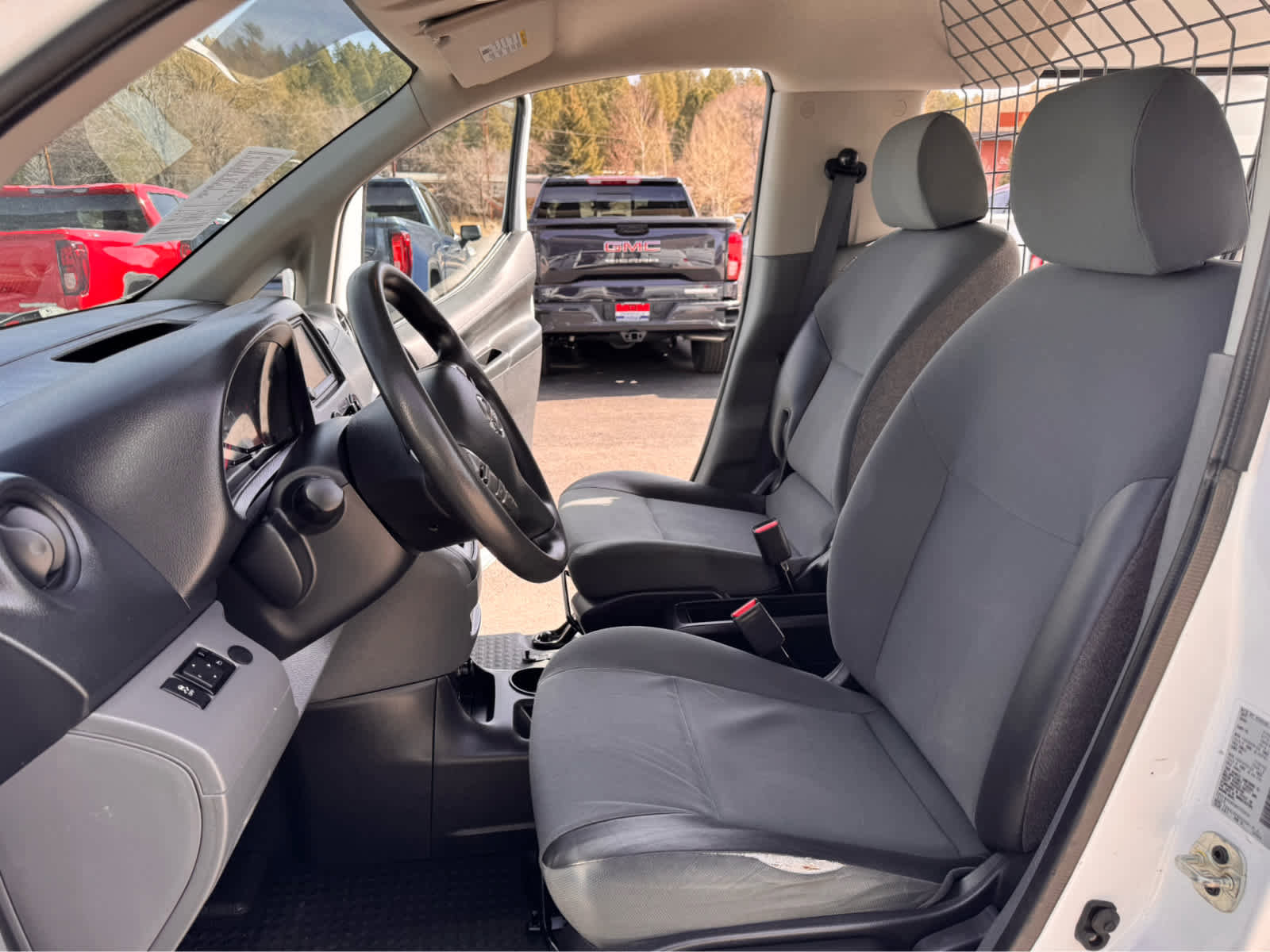 Used 2021 Nissan NV200 SV image 9