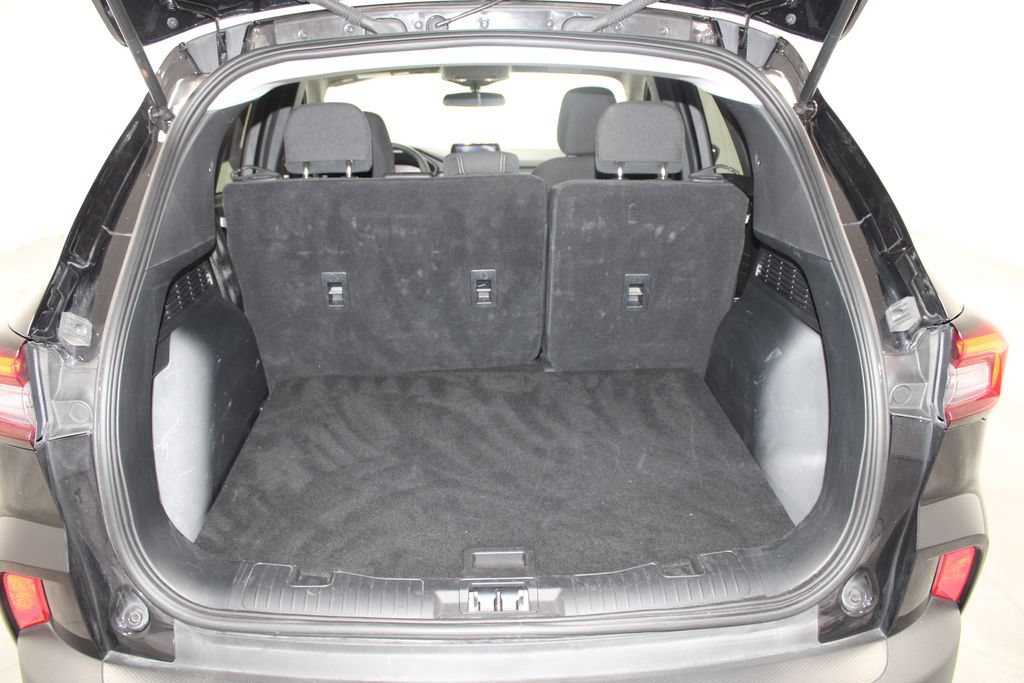 Used 2025 Ford Escape Active AWD/4WD image 14