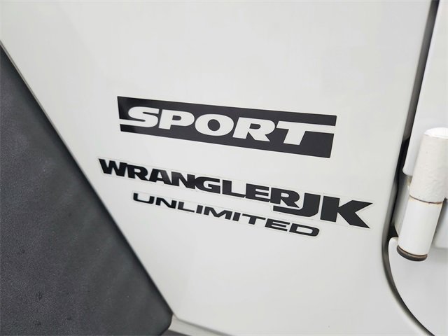 Used 2018 Jeep Wrangler Unlimited Sport S image 40