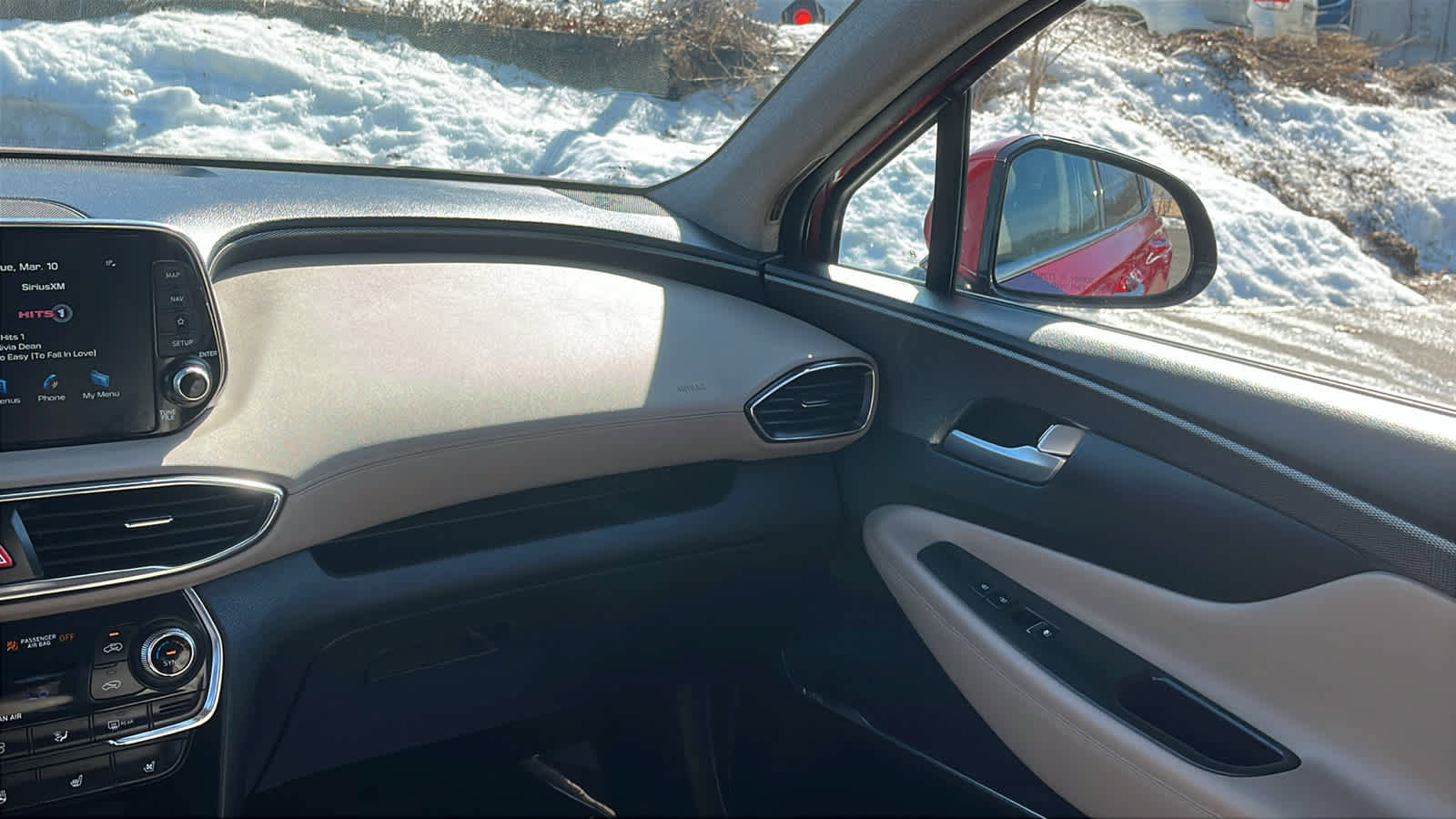 Used 2019 Hyundai Santa Fe AWD image 29