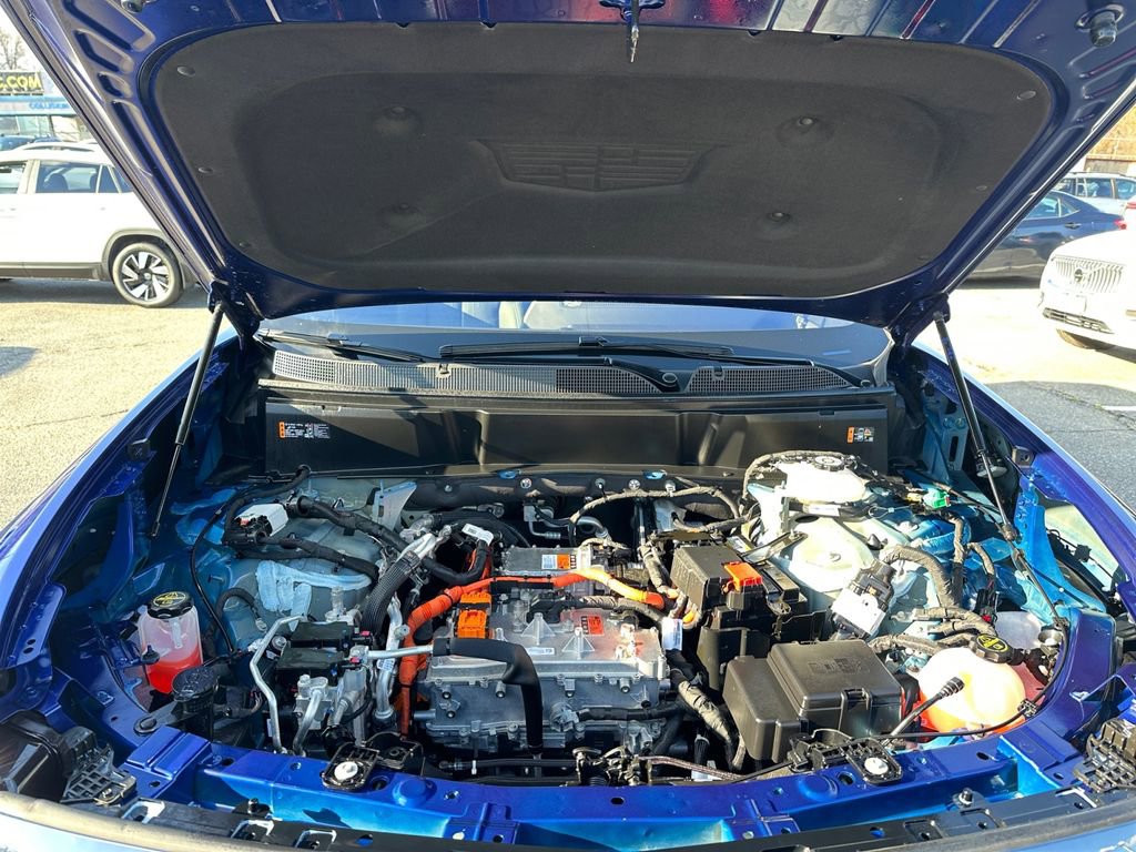 Used 2026 Cadillac Vistiq Sport w/ LPO, Floor Liner Package image 25