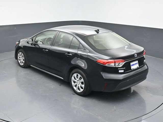 Used 2024 Toyota Corolla LE image 37