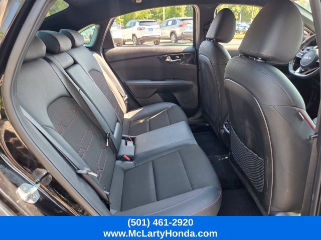 Used 2022 Kia Forte GT w/ GT Technology Package FWD image 16
