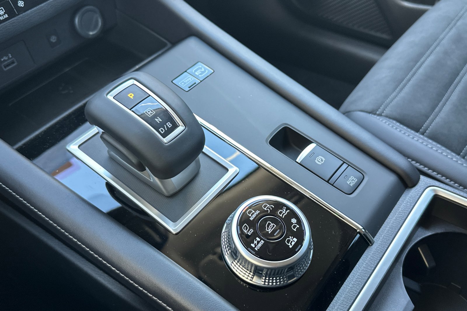 New 2026 Nissan Rogue SL image 23