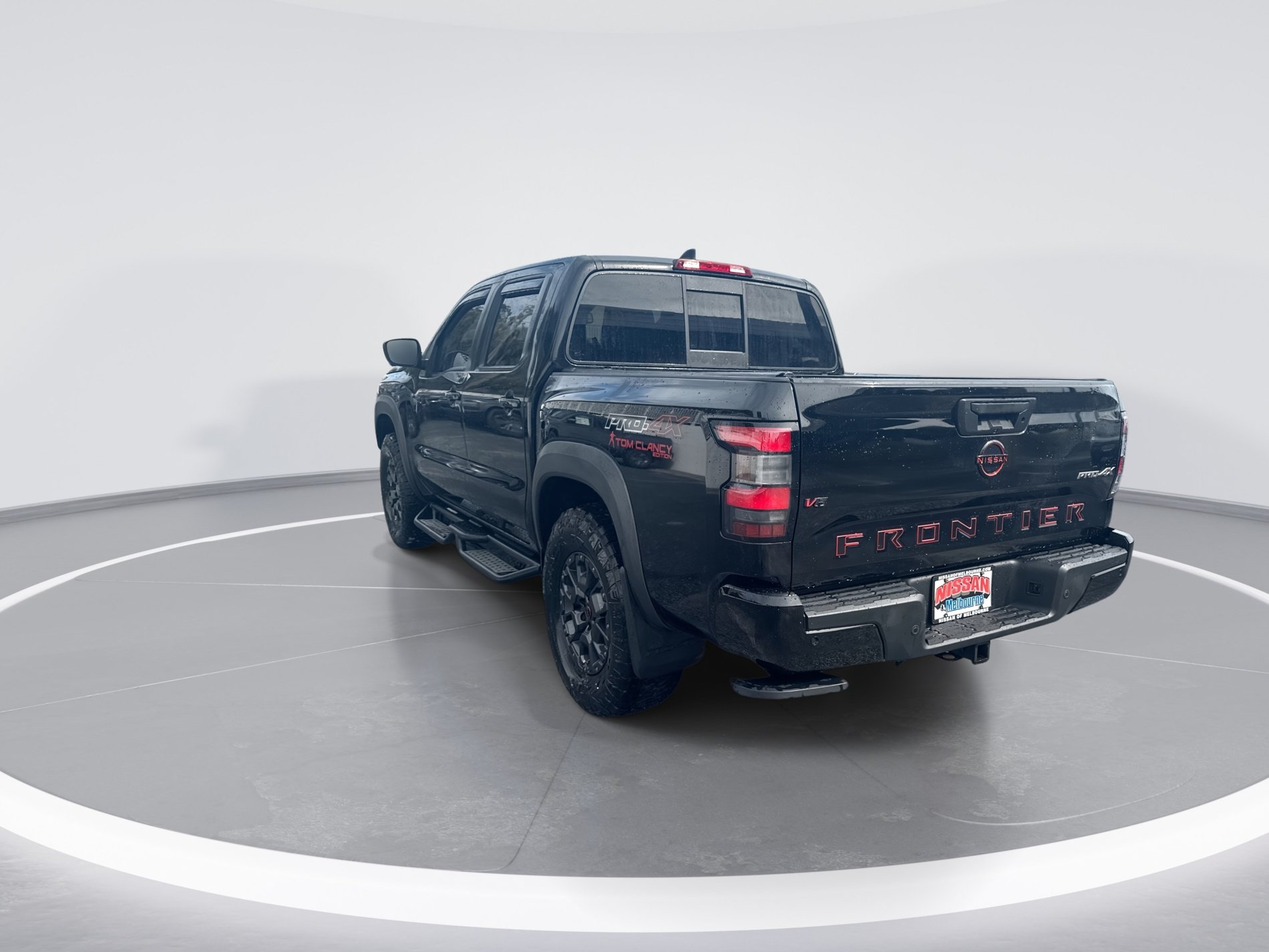 Used 2022 Nissan Frontier PRO-4X w/ Pro-4X Premium Package AWD/4WD image 6