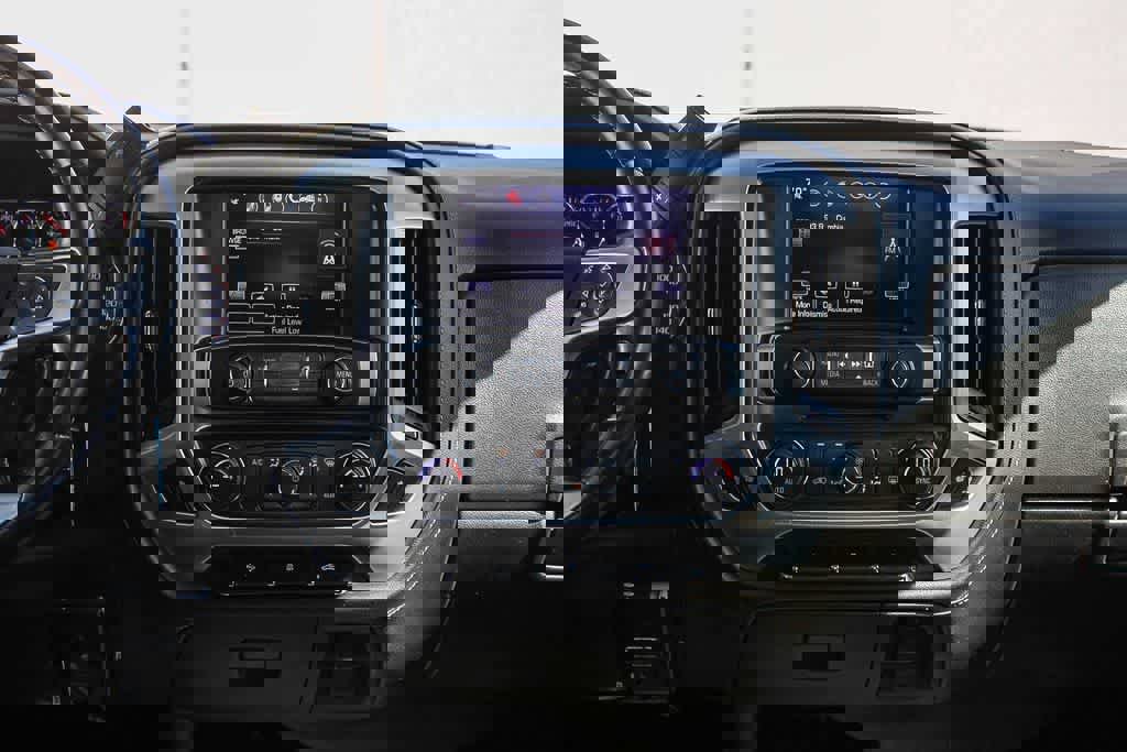 Used 2015 GMC Sierra 1500 SLT w/ SLT Crew Cab Value Package RWD image 12