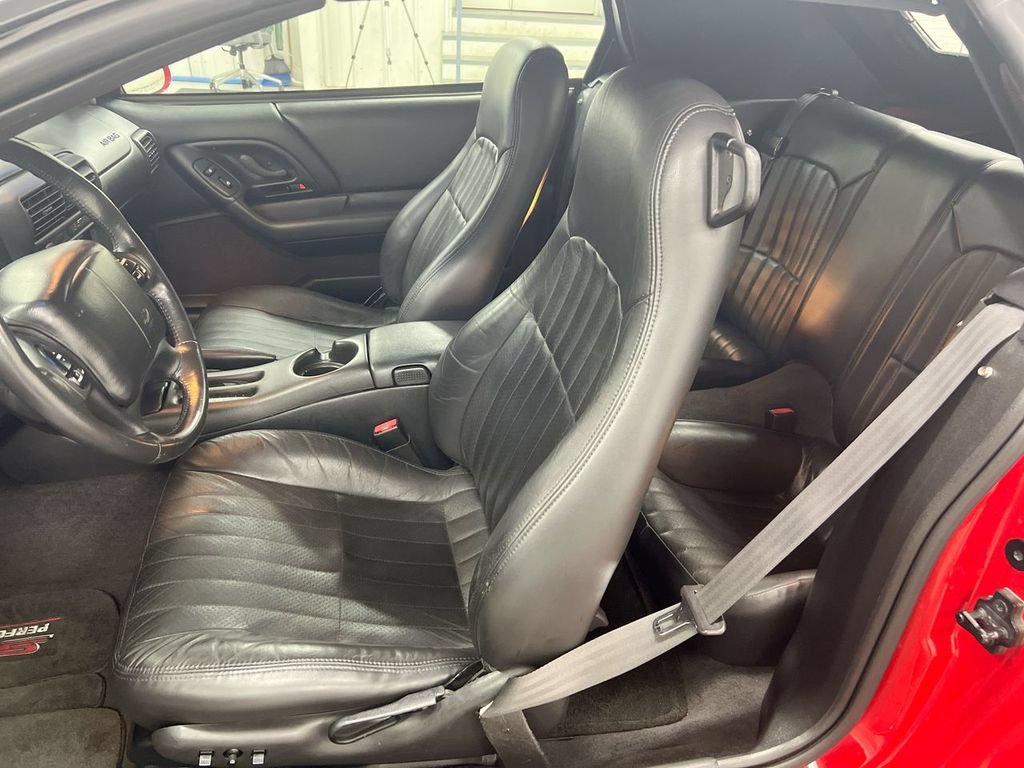 Used 2002 Chevrolet Camaro Z28 RWD image 18