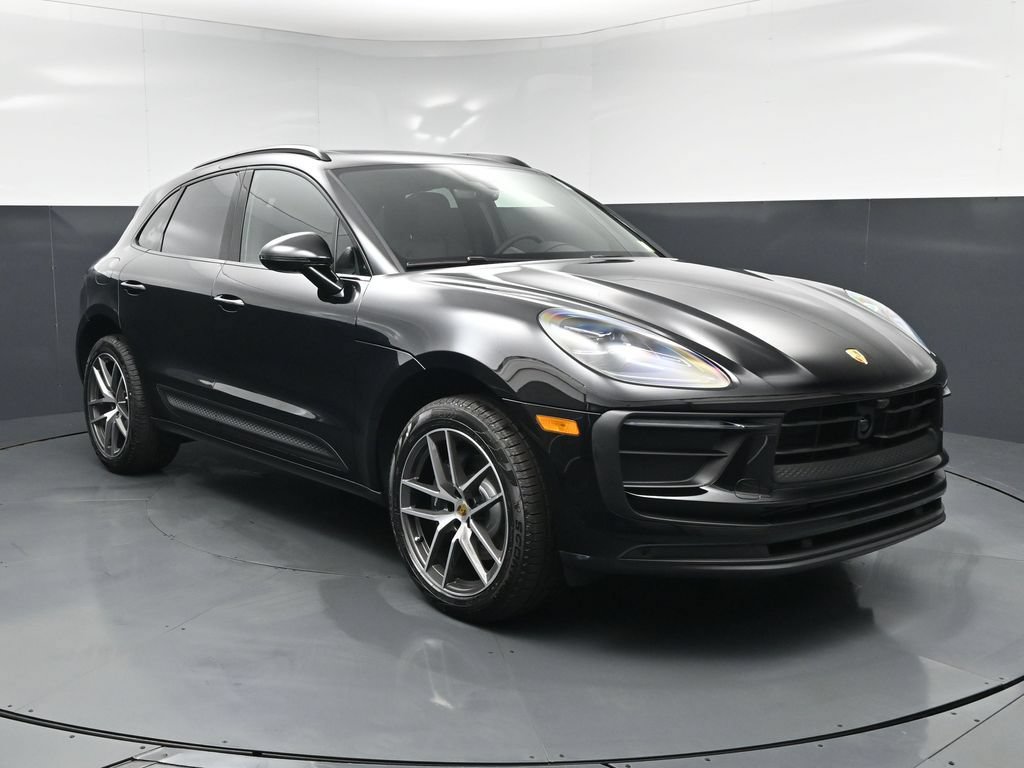 New 2026 Porsche Macan AWD/4WD image 12